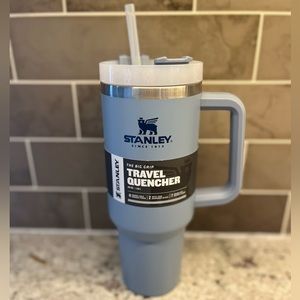 Stanley 40 oz travel quencher